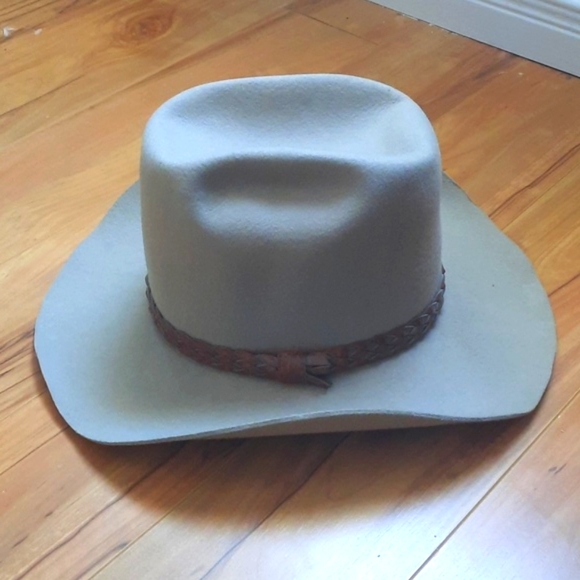 smithbilt Other - Smithbilt 100x Fur felt cattleman hat. Size 7 5/8